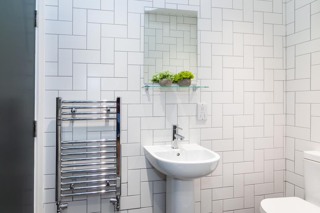 Flat 6, 42 Bankfield Road