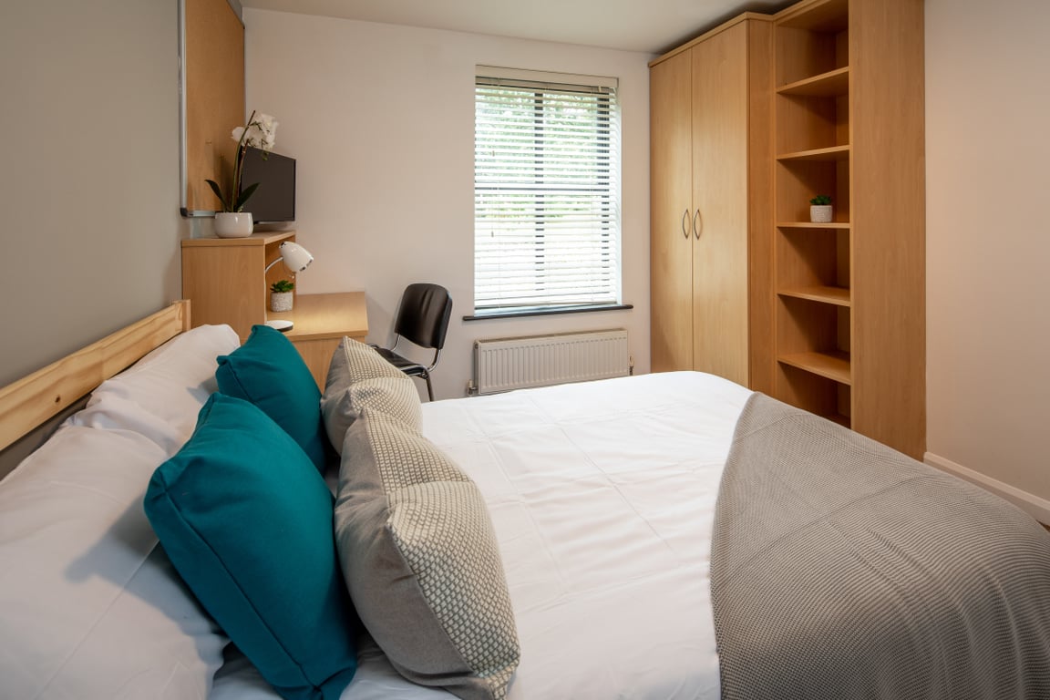 Flat 3, Hope Court