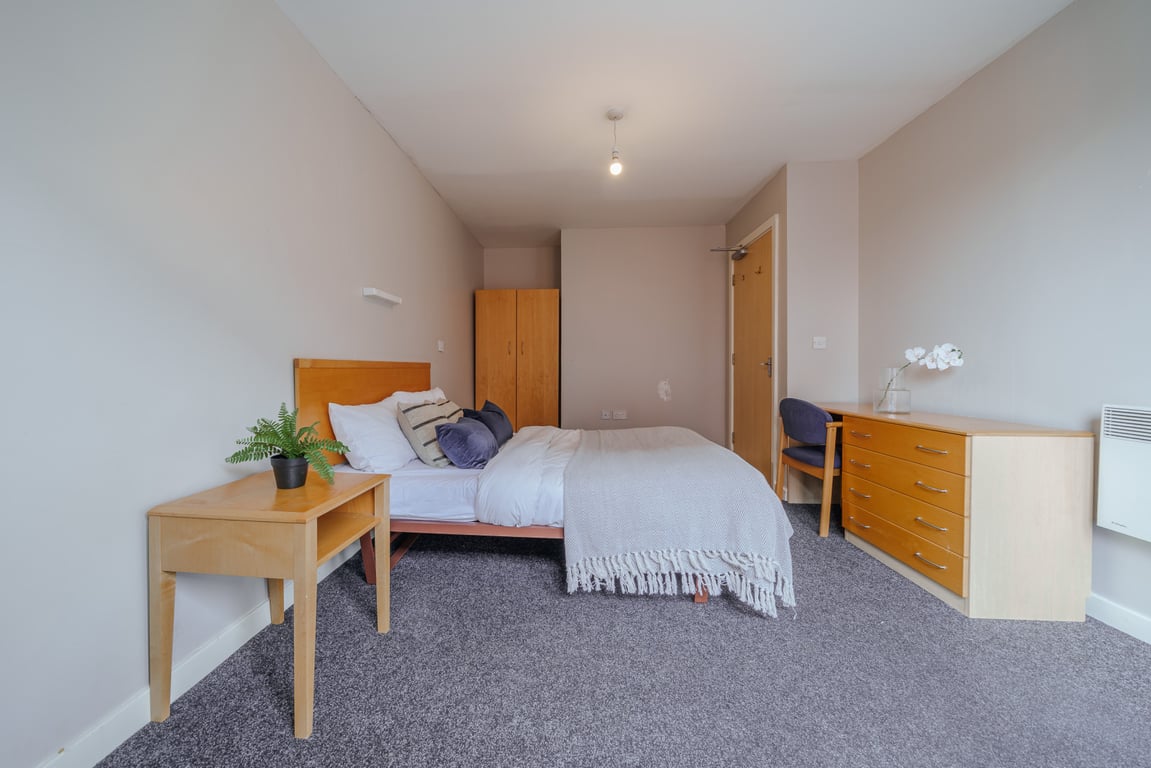 Flat 71, Mayfair Court