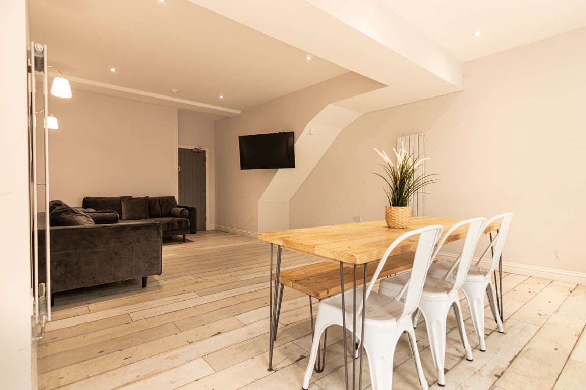 30 Alderson Road