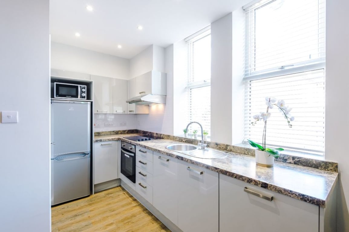 Flat 4, 44 Burdon Terrace