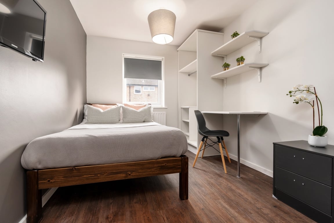 Flat 2, 28 Church Street