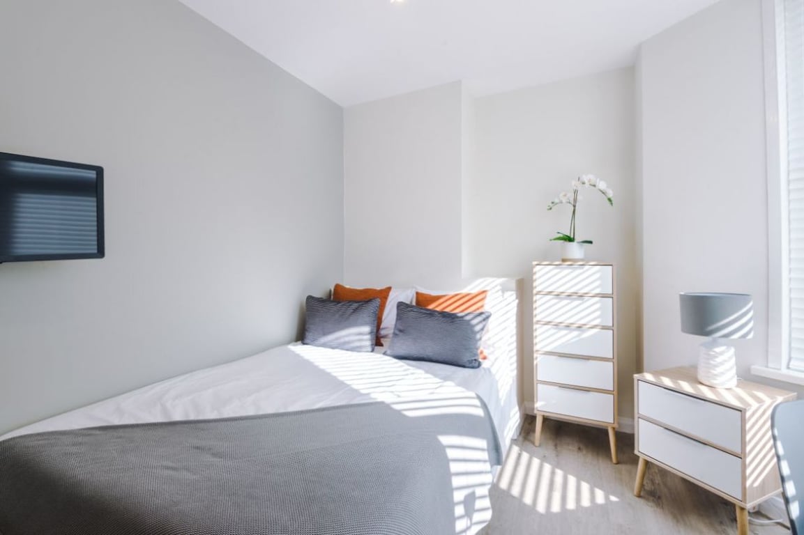 5 Mildmay Road
