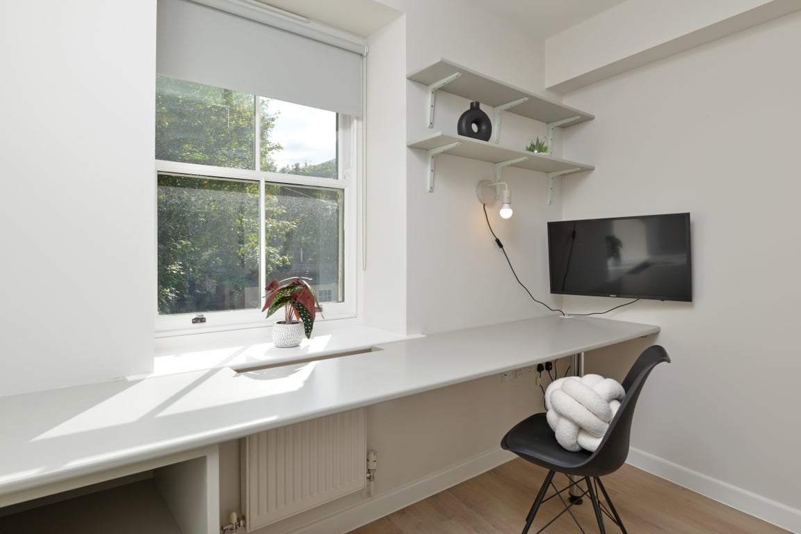 Flat 9, Isca Lofts