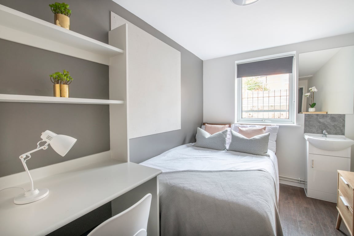 Flat 1, 4 Rob Roy House