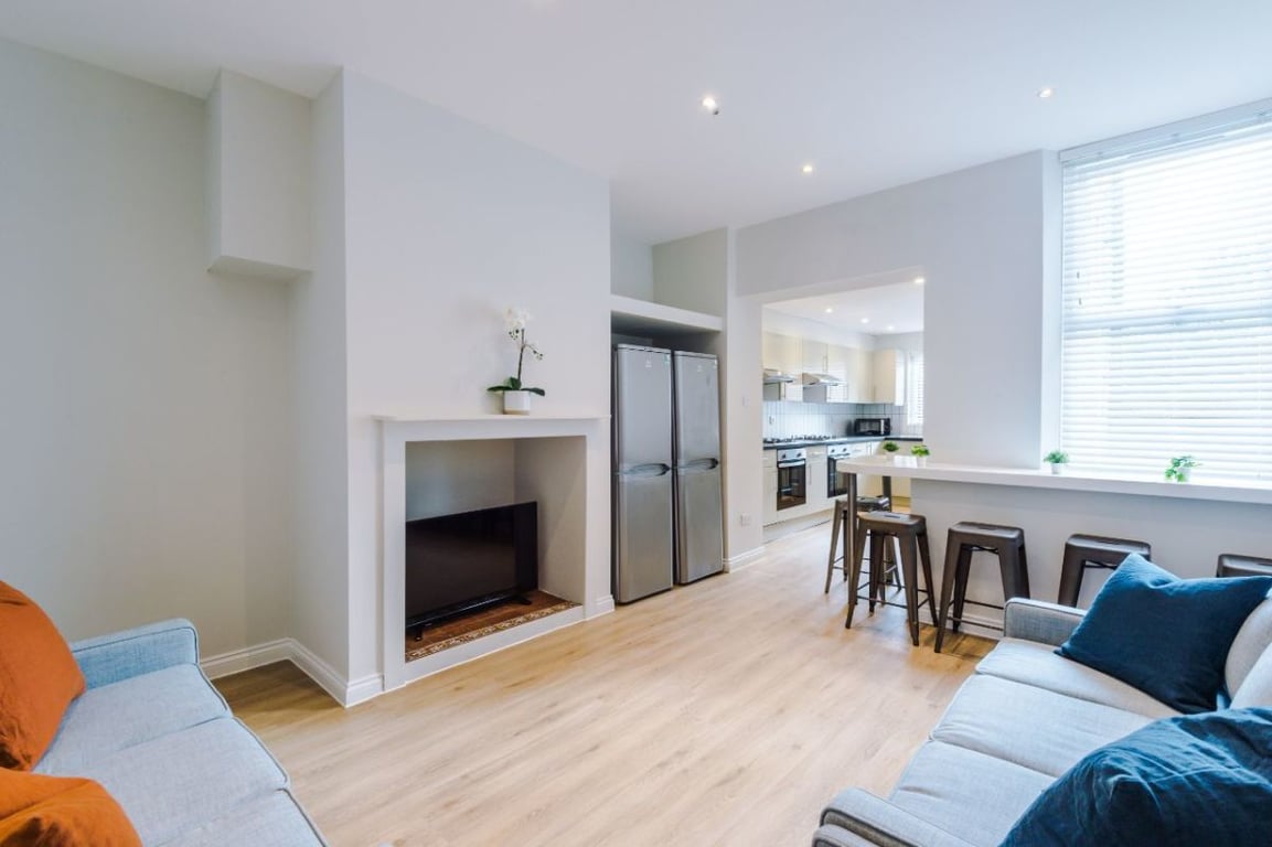 14 Fairfield Road