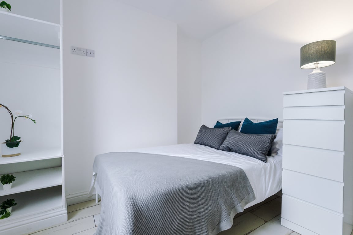 7 Gladstone Terrace