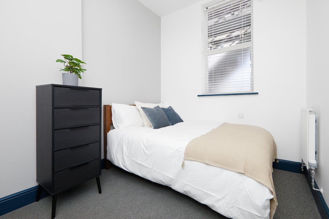 Flat 14, Shoe & Boot Factory