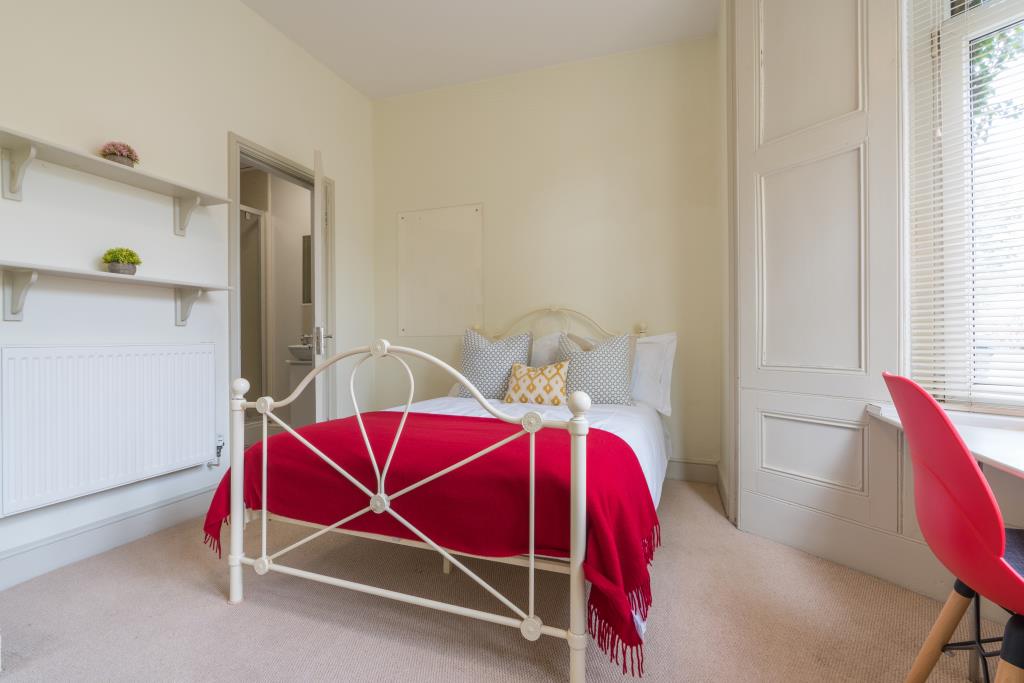 111a Richmond Road