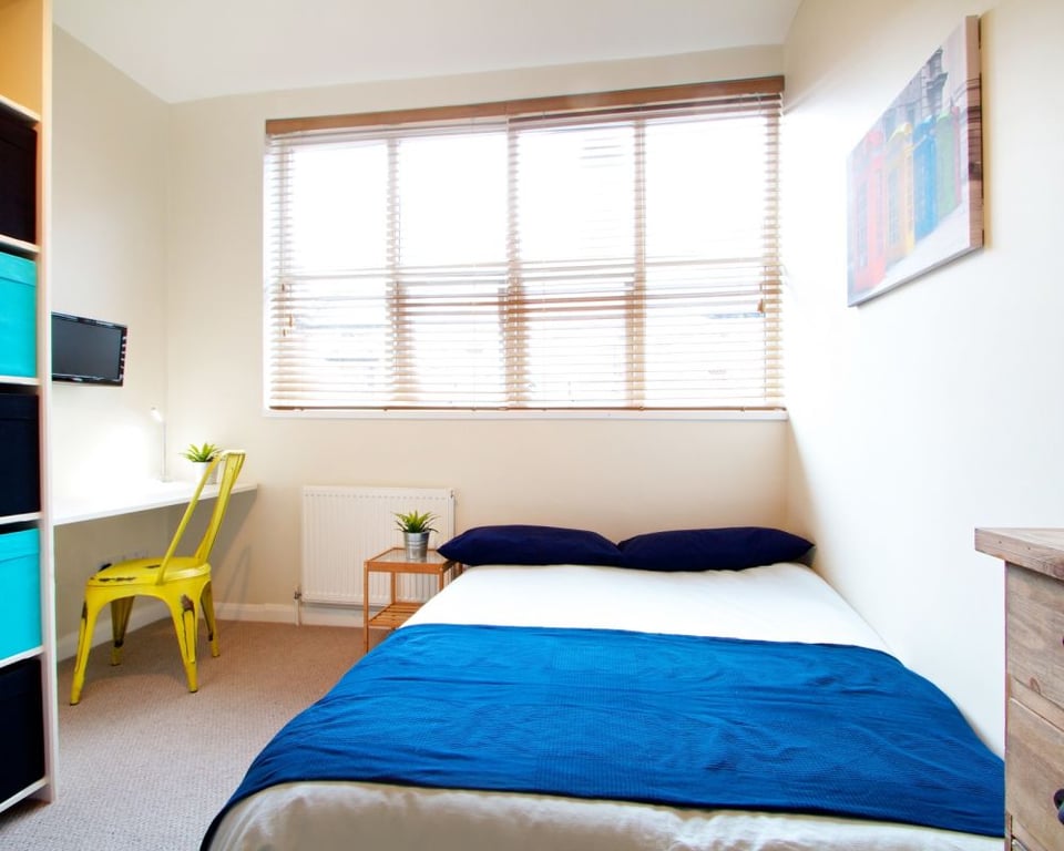 2 Hawthorne Terrace