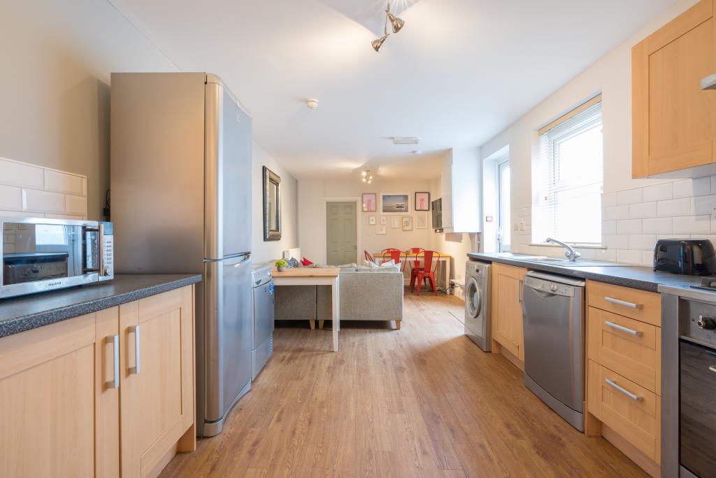 111a Richmond Road
