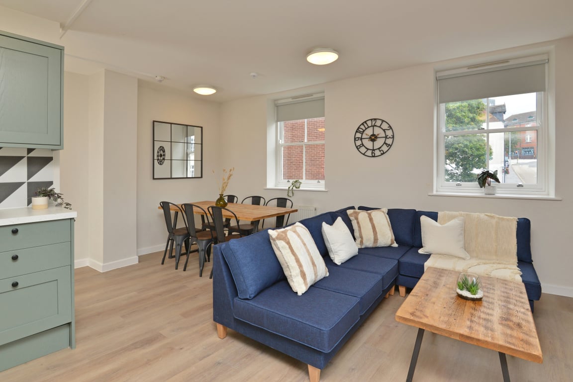 Flat 8, Isca Lofts