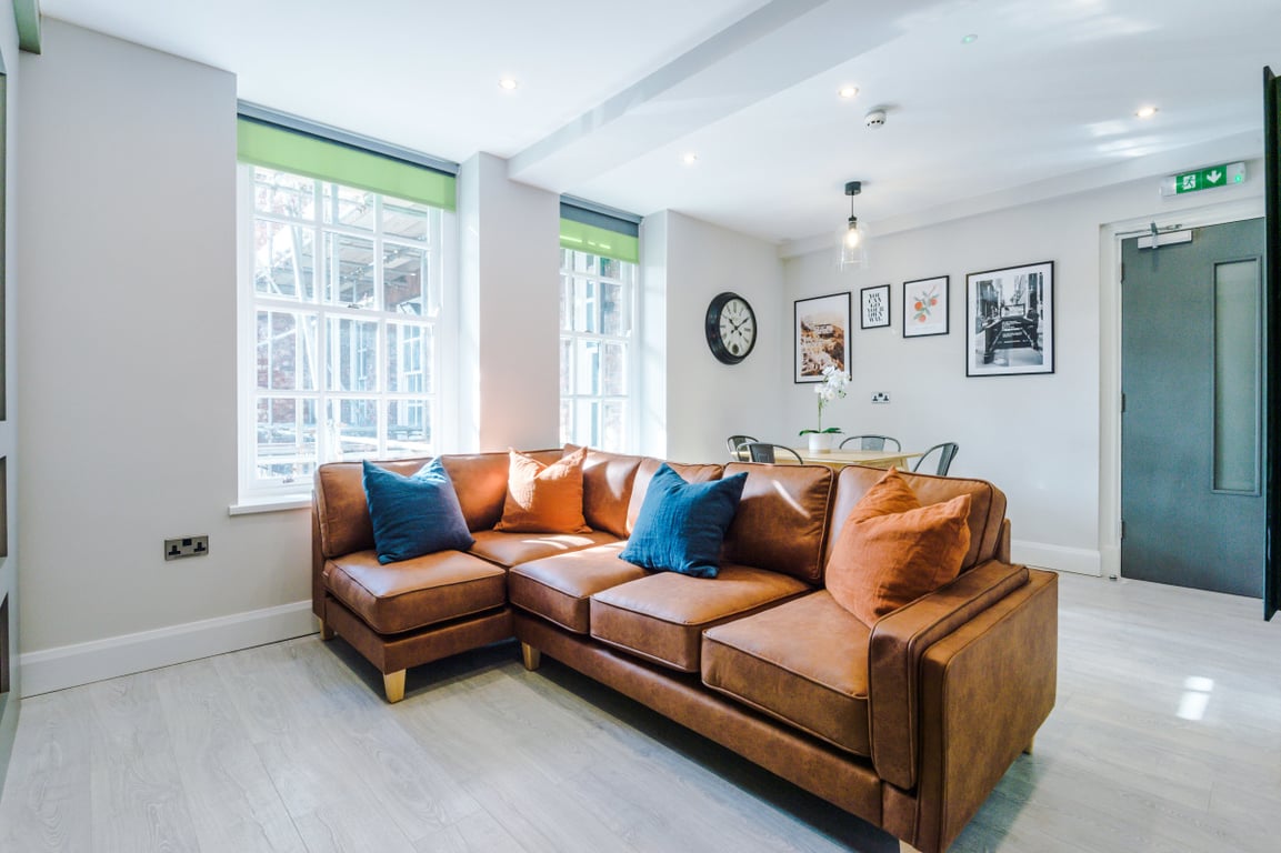 Flat 5, A Jesmond View
