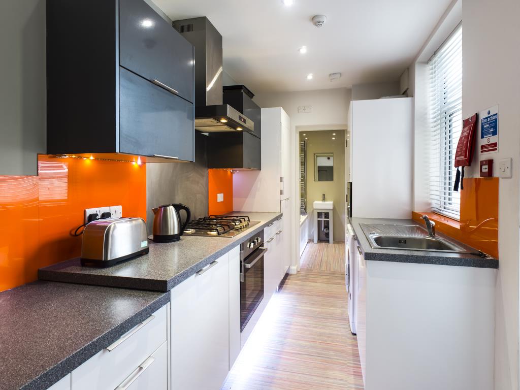 3 Beresford Street