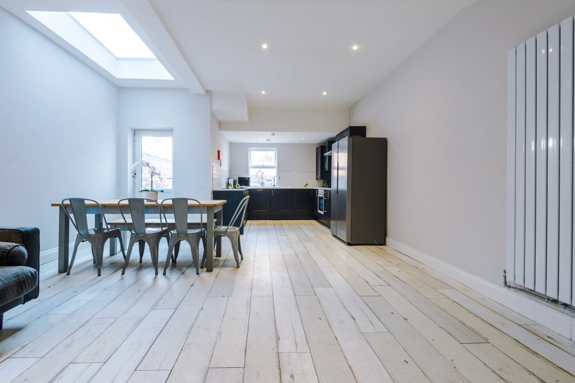 86 Woodcroft Road