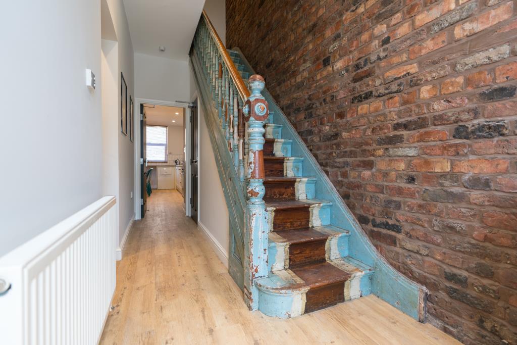 105 Garmoyle Road