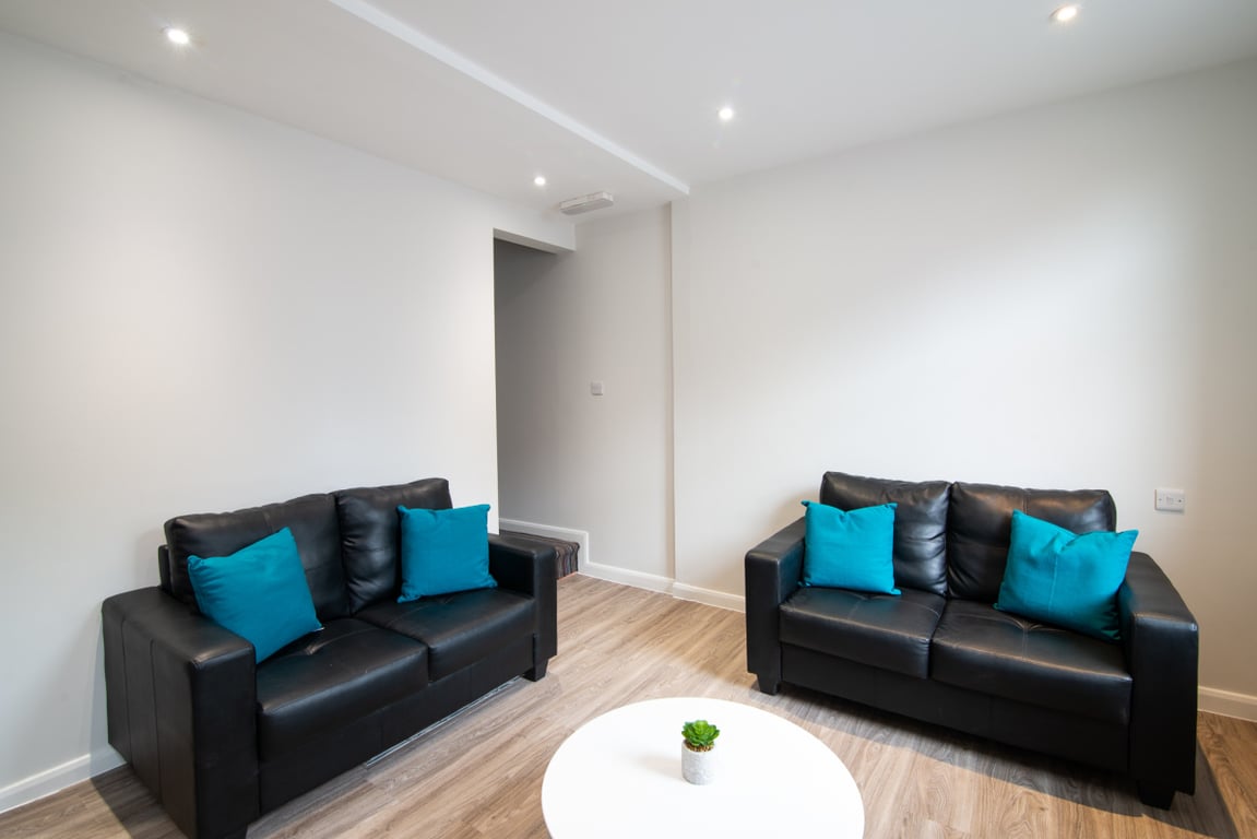 18 Cauldon Road