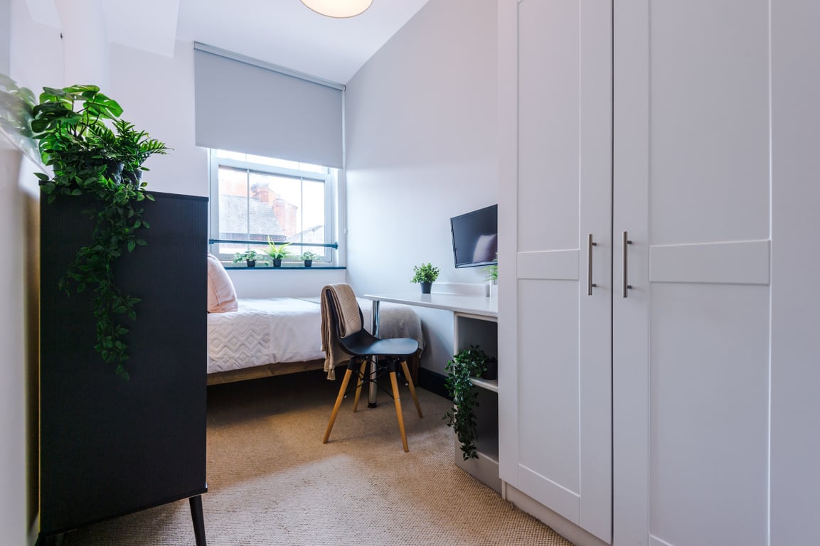 Flat 13, Shoe & Boot Factory