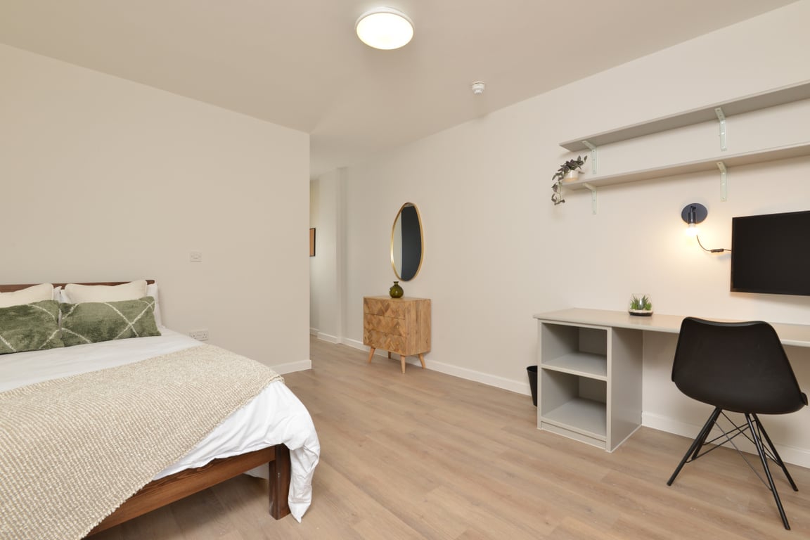 Flat 3, Isca Lofts