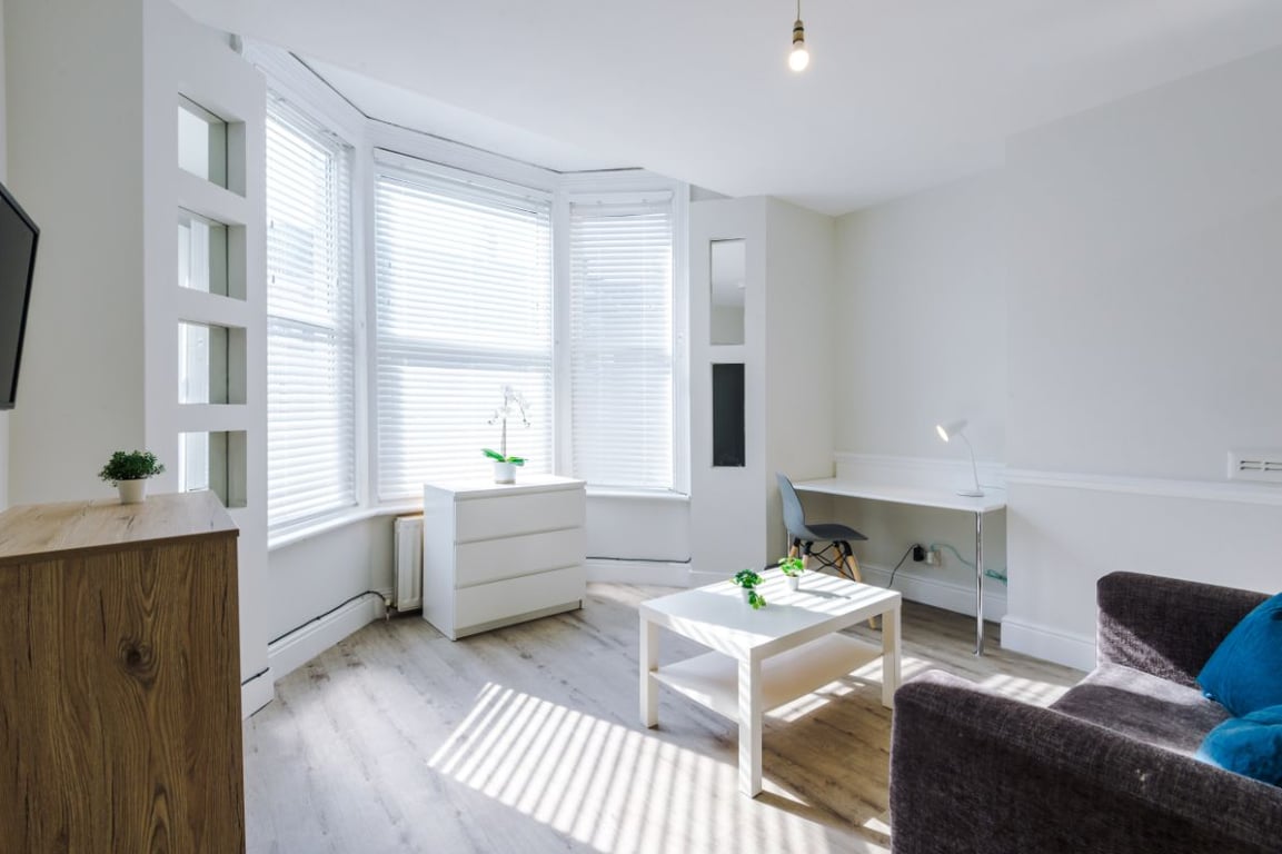 Flat B, 188 Heaton Park Road