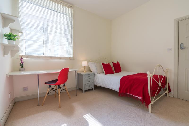 49a Colum Road