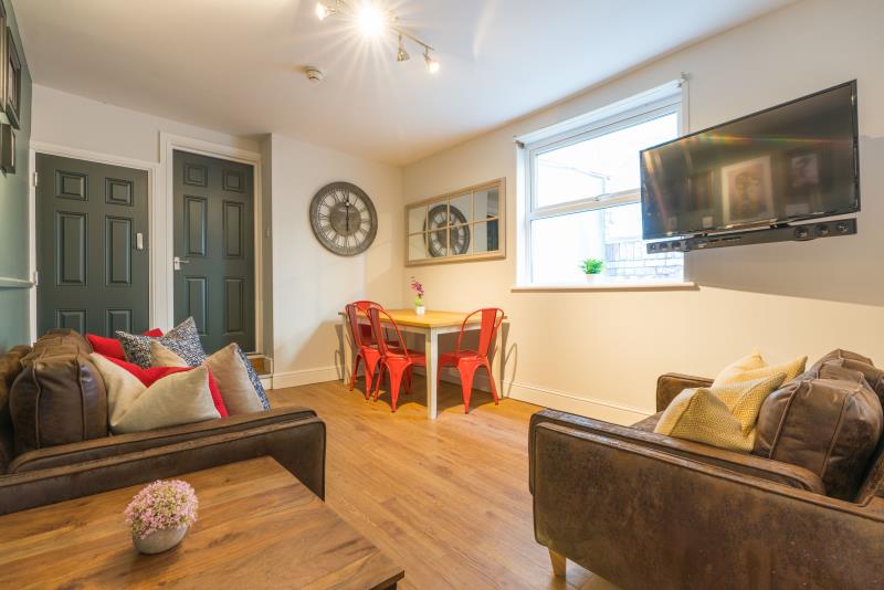 75 Colum Road