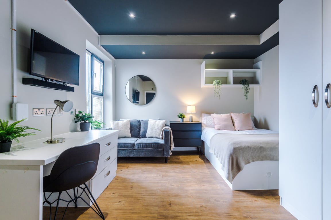 Flat 12, 160 Upper New Walk