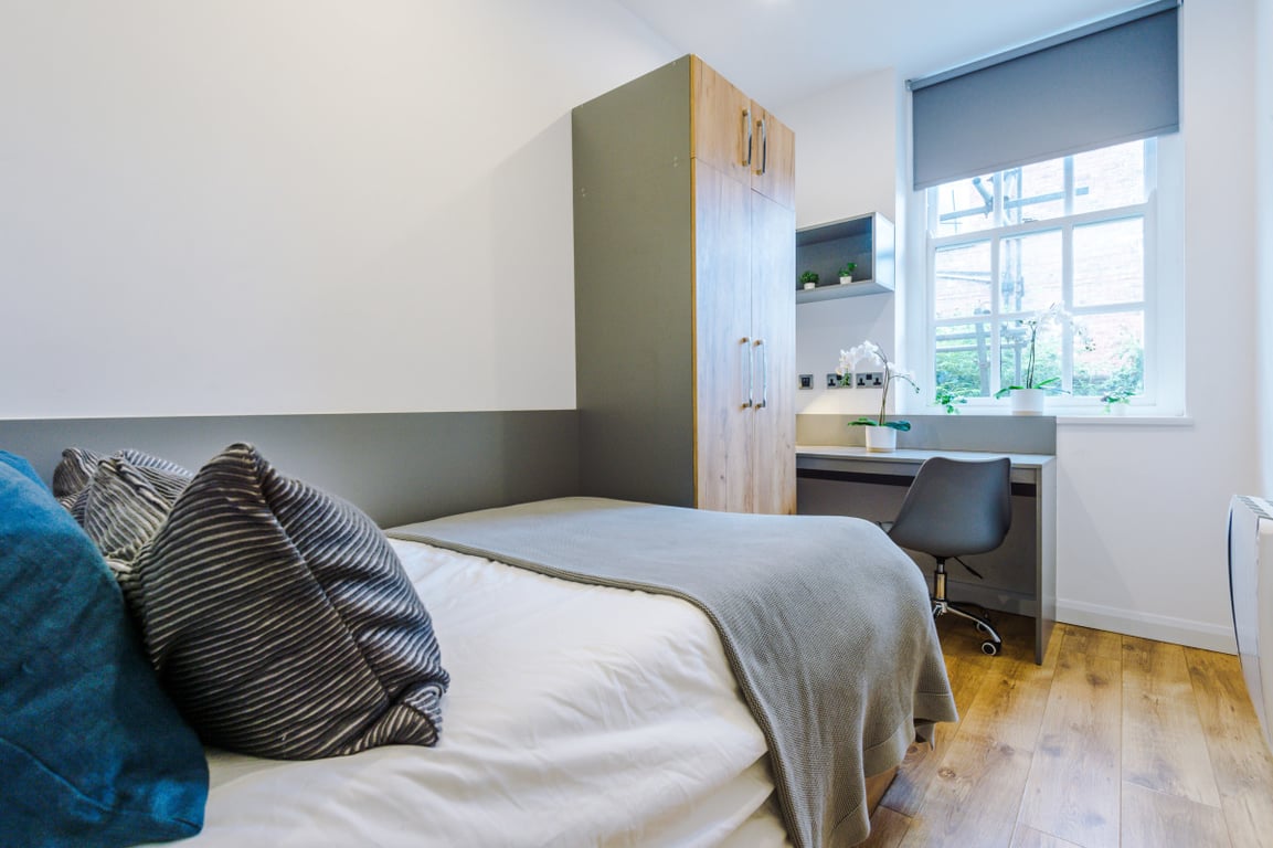 Flat 2, A Jesmond View