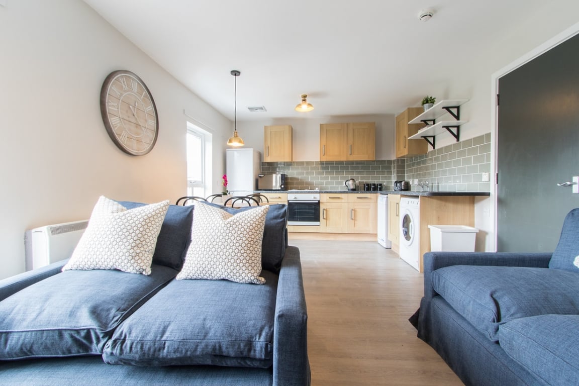 Flat 6, 6 Morrison Circus