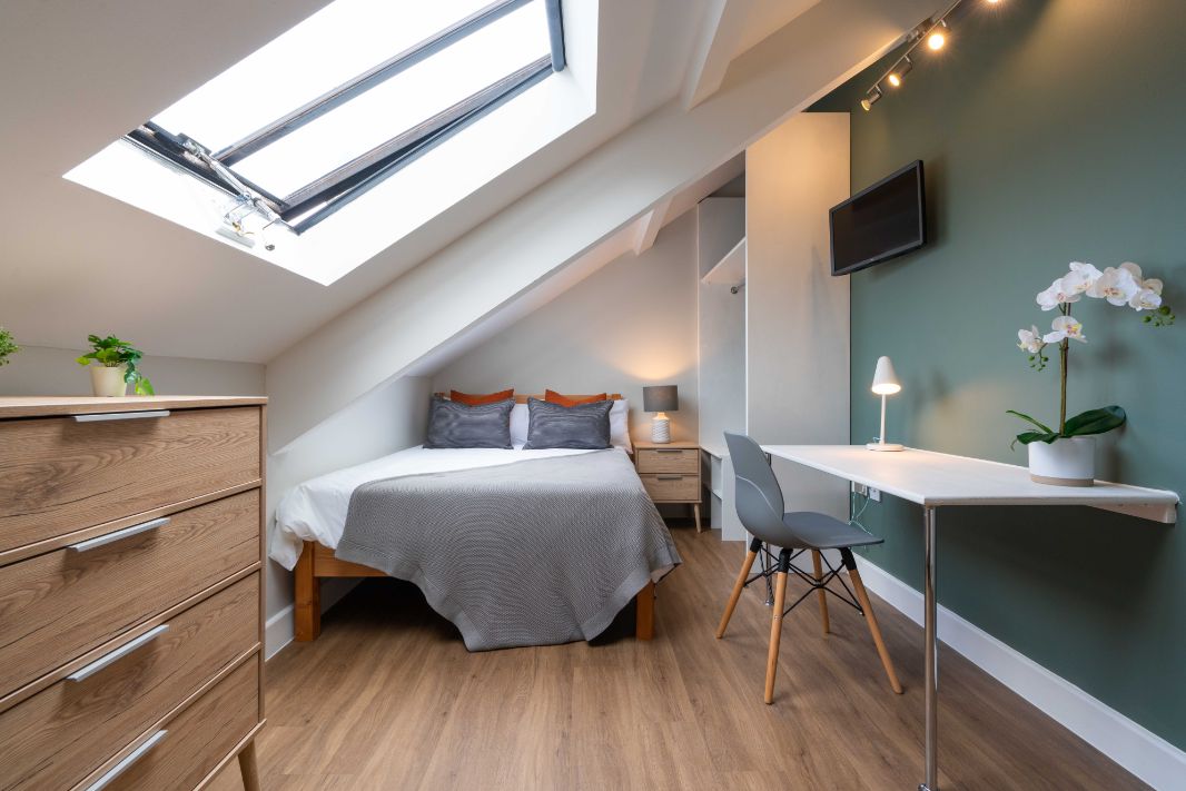 Flat 4 Shiners Yard, 123 Jesmond Road