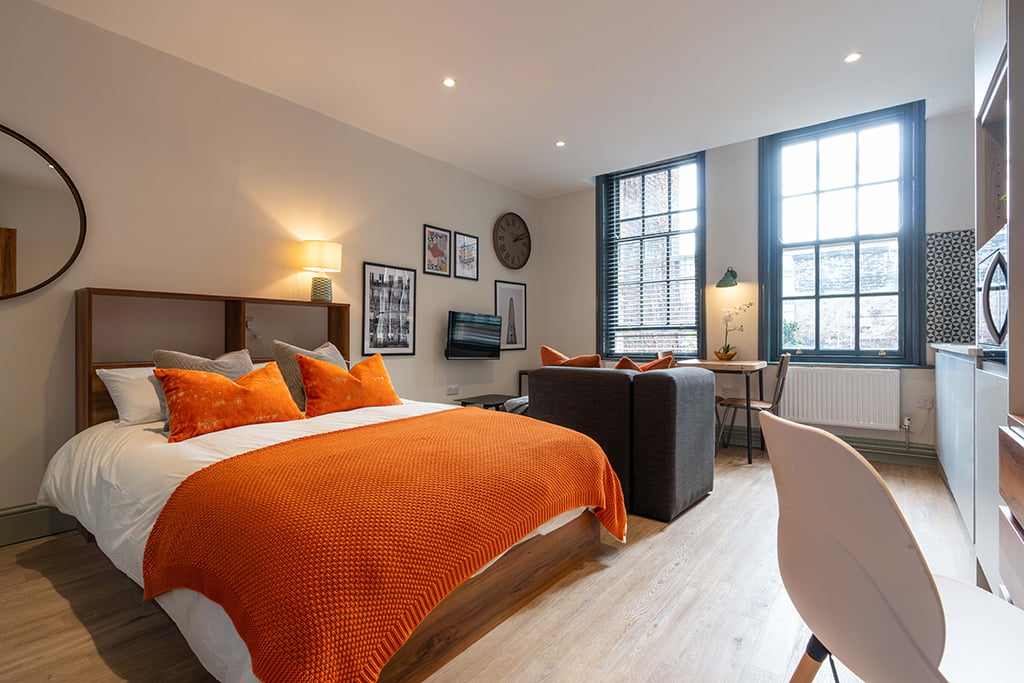 Flat 4, 76 Mount Pleasant