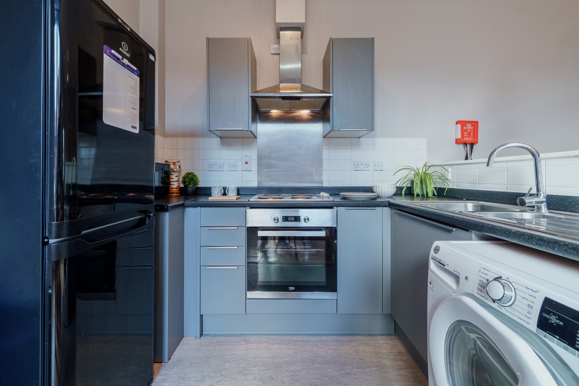 Flat 1, Mayfair Court