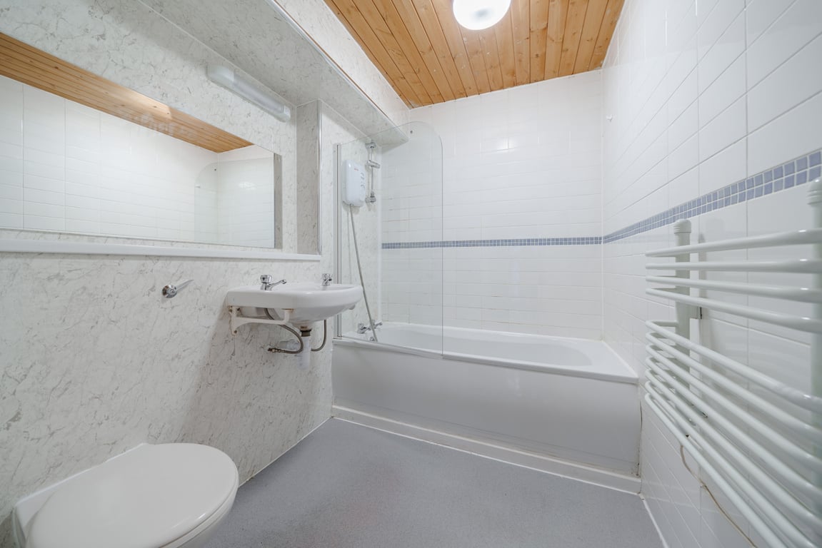 Flat 7, Mayfair Court