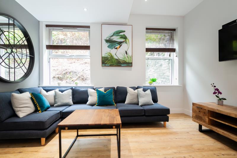 Flat 4, 42 Bankfield Road
