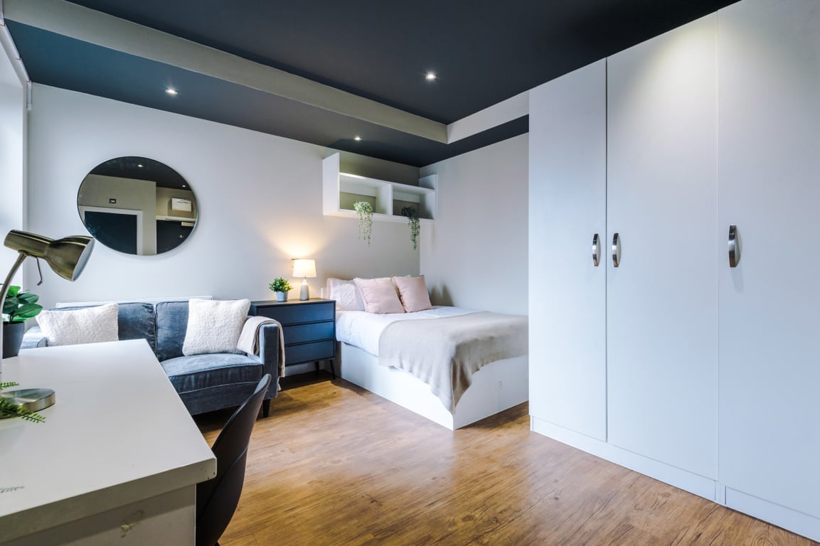 Flat 12, 160 Upper New Walk