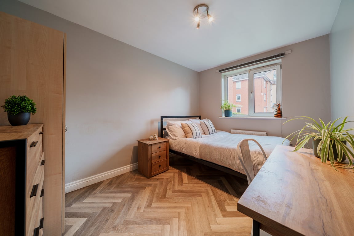 Flat 9, Lowry House