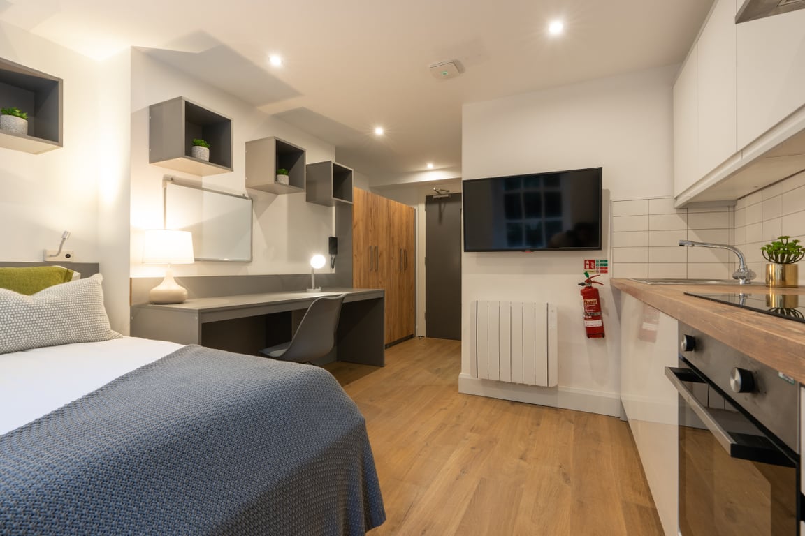 Studio 5, A Jesmond View
