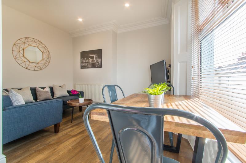 Flat 2, 11 Camden Street