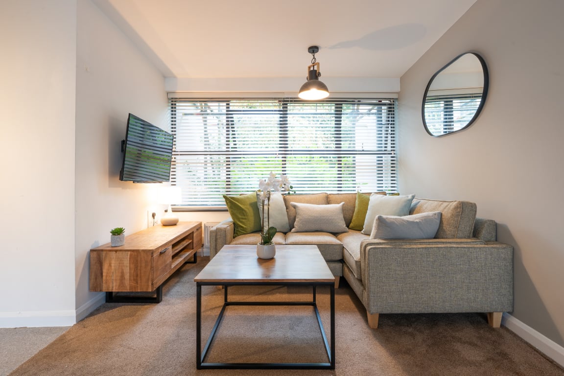 Flat 7, Hope Court