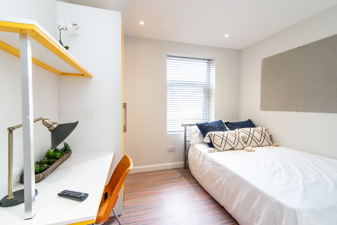 18 Cauldon Road