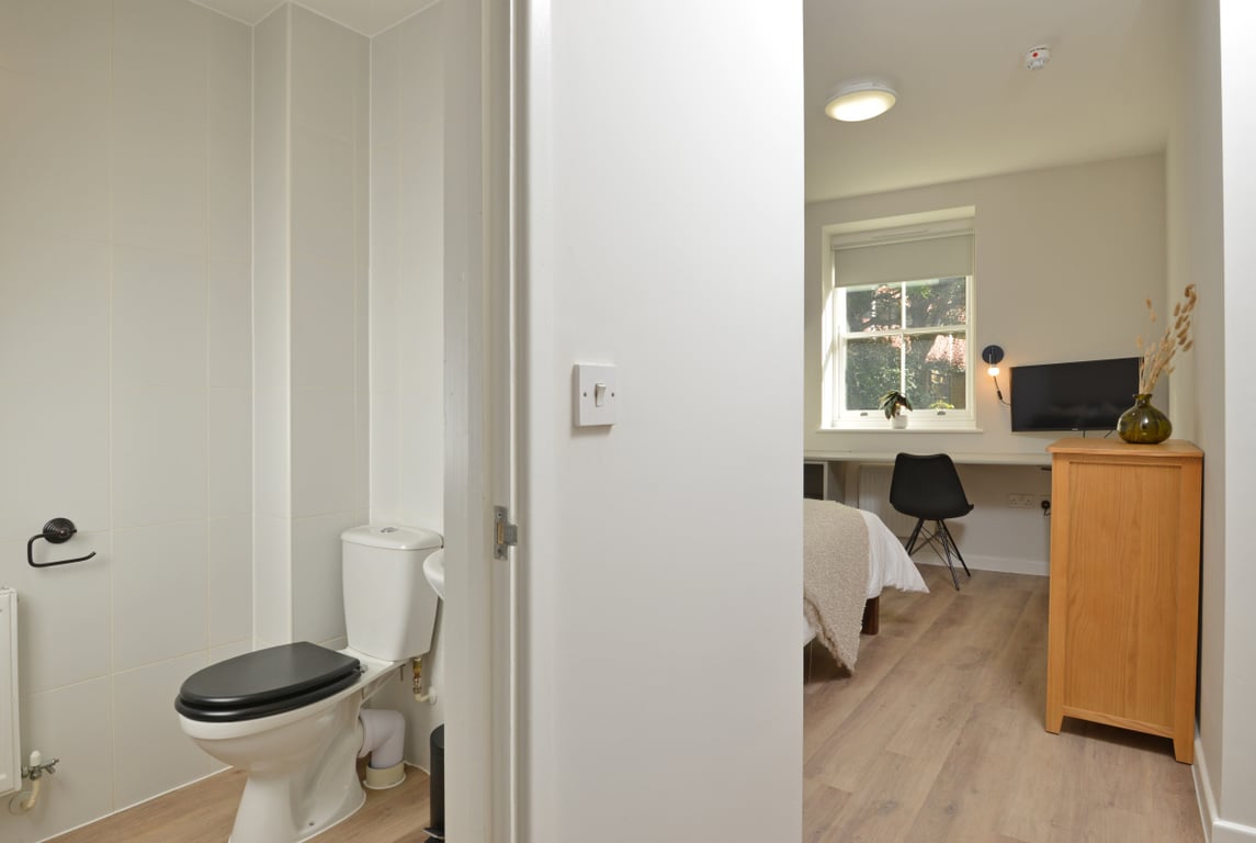 Flat 5, Isca Lofts