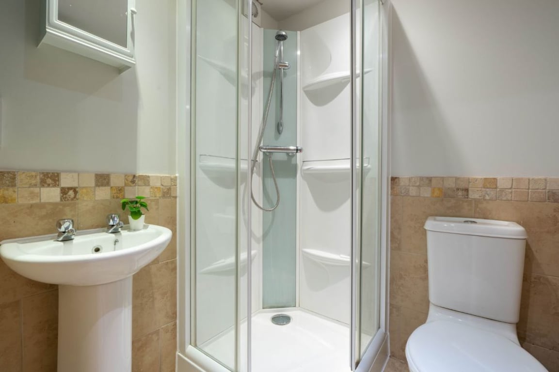 Flat 10 Shiners Yard, 123 Jesmond Road