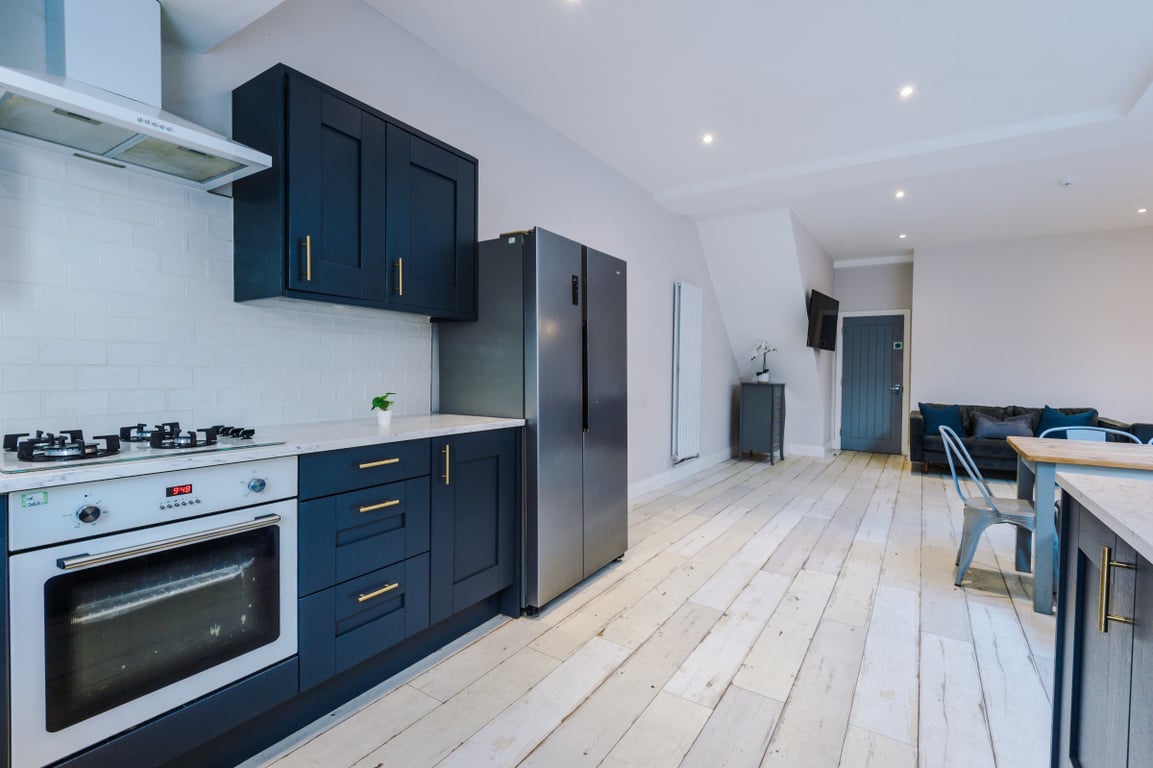 86 Woodcroft Road