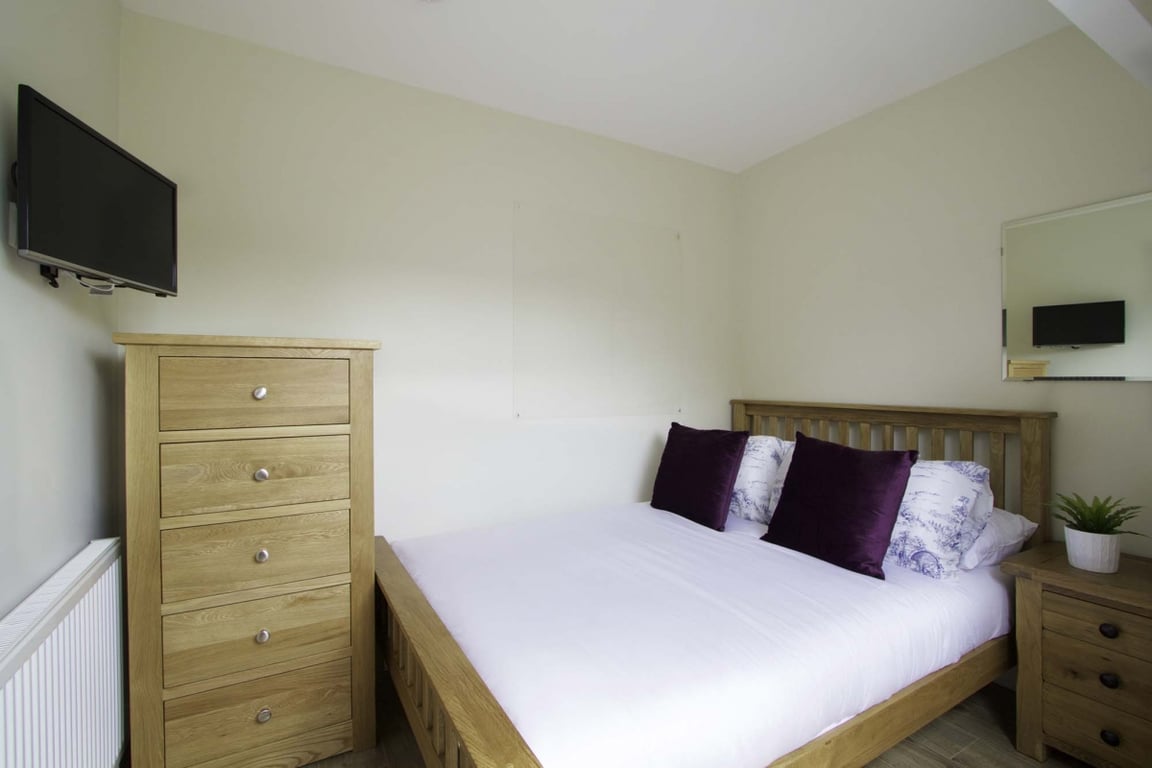 13 Hessle Terrace