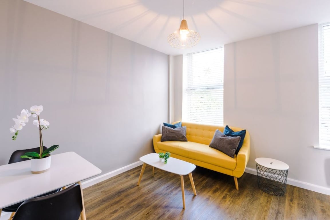 Flat 5, 44 Burdon Terrace