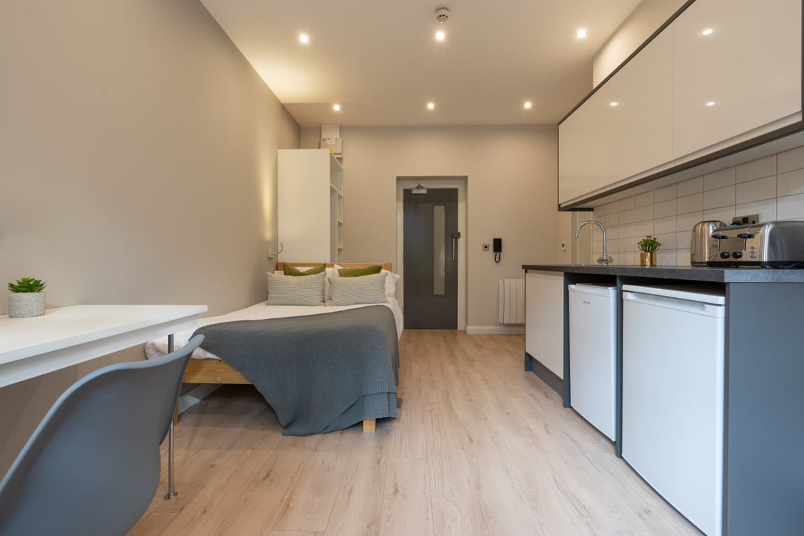 Studio 10, A Jesmond View