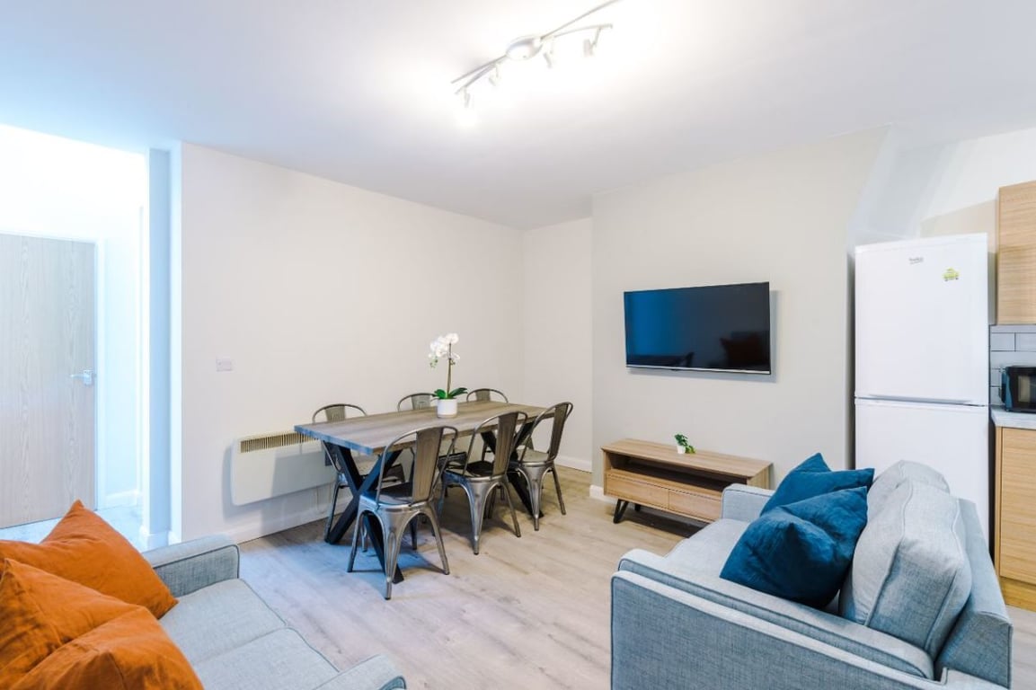 5 Mildmay Road