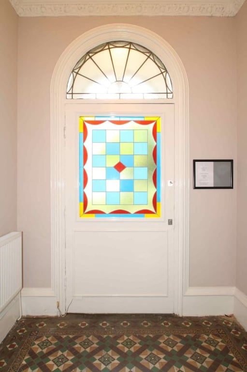 Flat 1, 7a Waverley Street