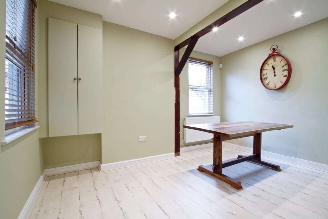 5 Langdale Road
