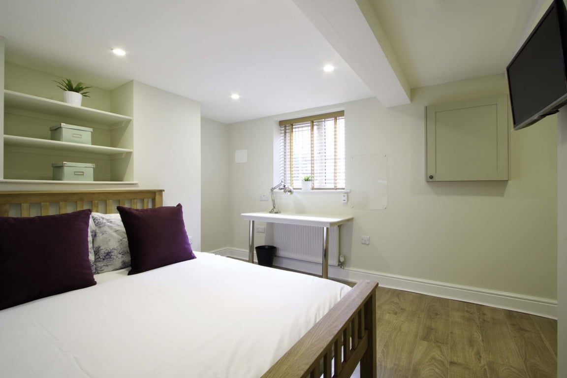13 Hessle Terrace